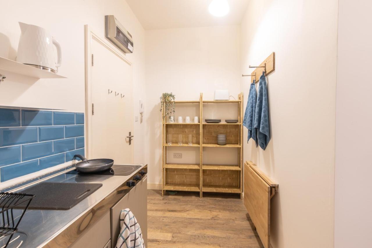 Cosy Modern Apartment, Grand Victorian Building, 5 Mins To Coventry City Centre Exteriör bild